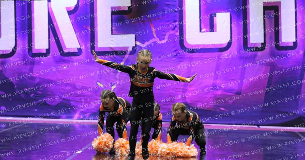 ECHO Athletics Zinc · Circus Spectacular FC Essentials North