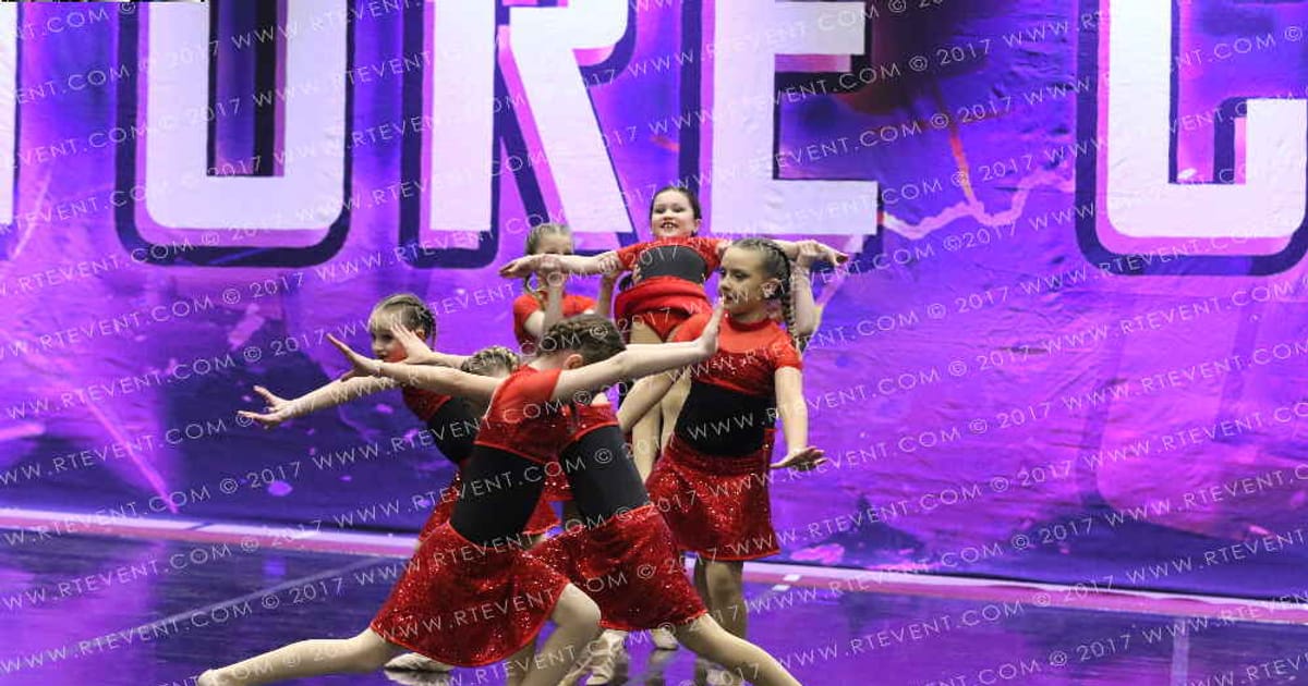 ECHO Athletics Solar · Circus Spectacular FC Essentials North