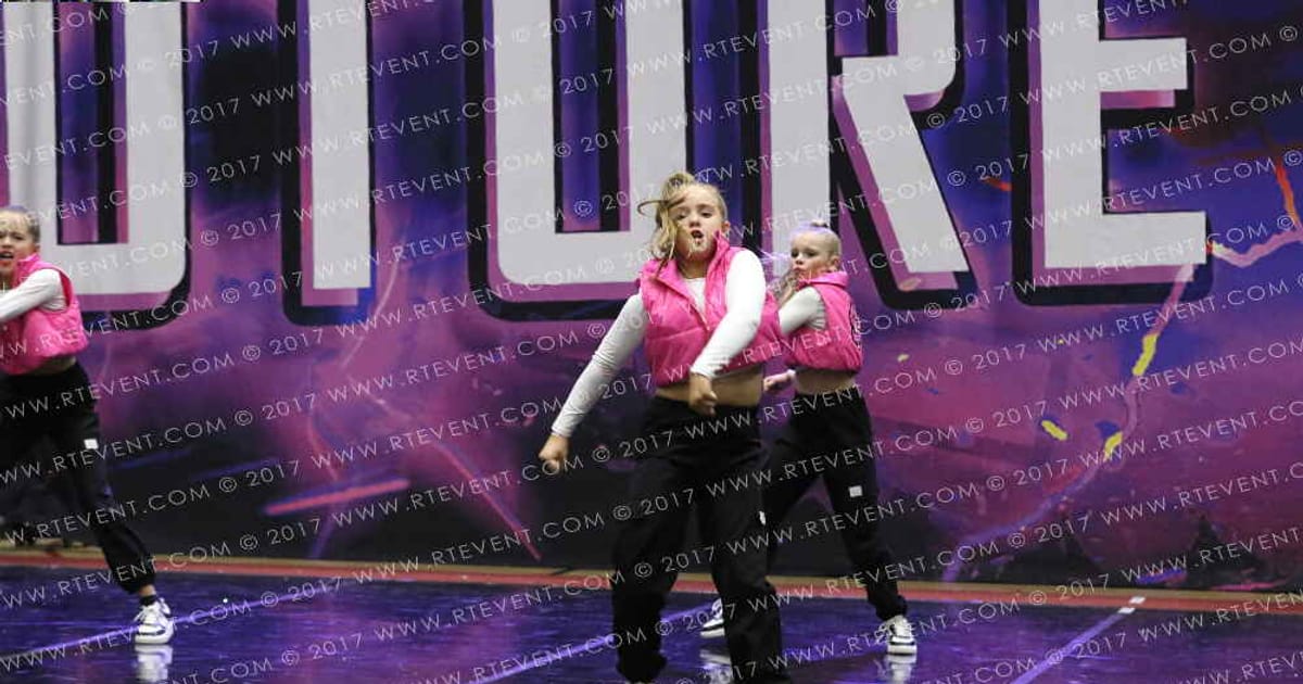 Fusion Xtreme Dollar · Circus Spectacular FC Essentials North