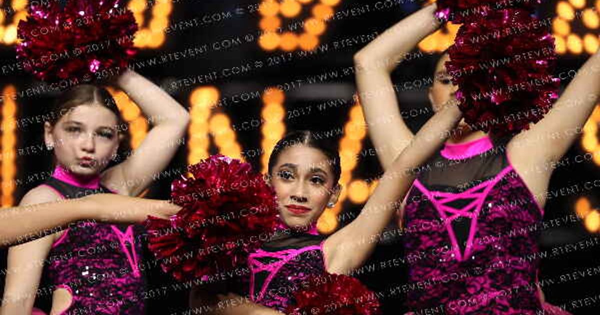 SO CAL DANCE ACADEMY POM DIVAS · DANCE NATIONALS