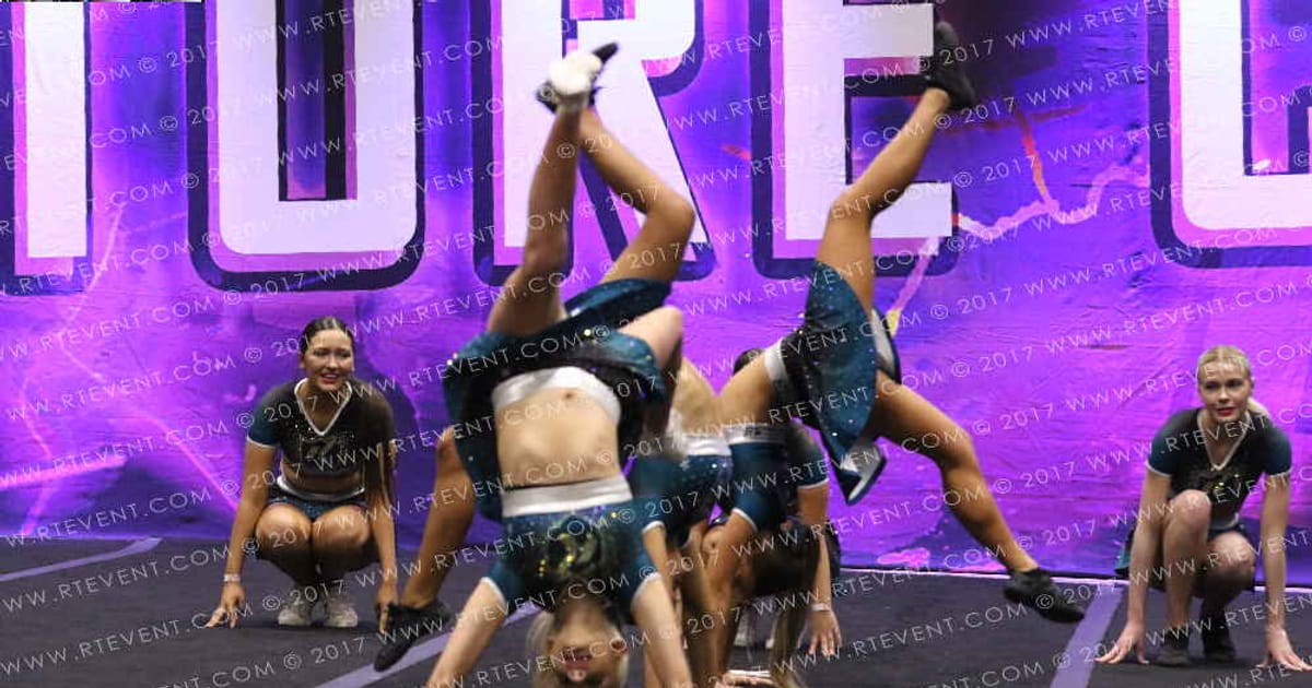 Cheer Force Knights Sunderland Senior Imperial · Circus Spectacular FC Essentials North