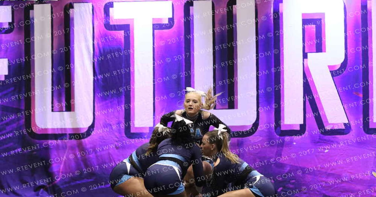 Hull Cheerleading Academy Steel · Circus Spectacular FC Essentials North