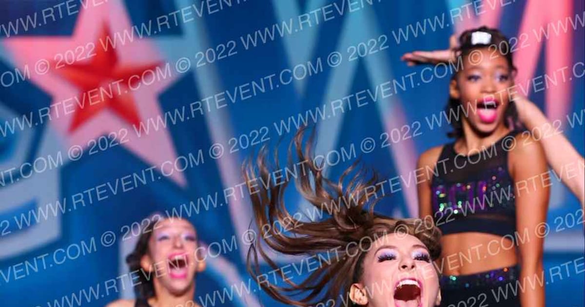 Celebrity Cheer Unlimited Drama Queens · PacWest Grand Nationals