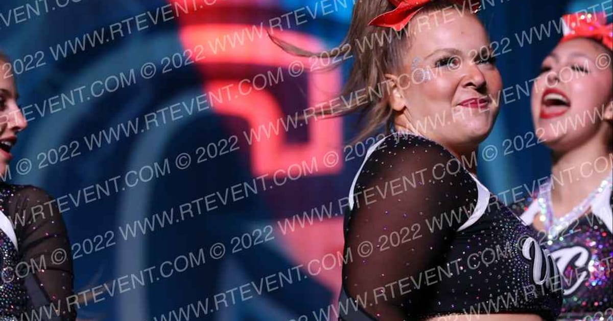 United Tumbling and Cheer Senior Bombshells · PacWest Grand Nationals