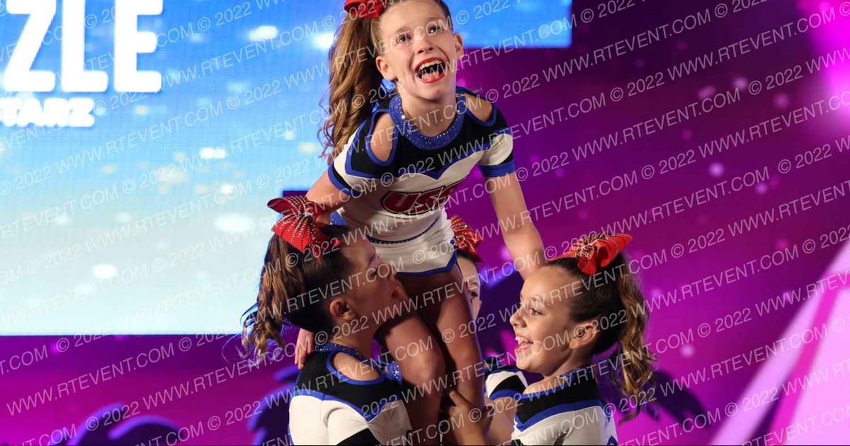 USA Starz Dazzle · Aloha Grand Nationals DIDII