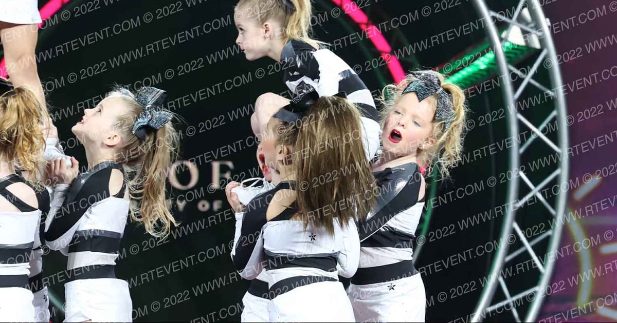 University of Tumbling Mini  Heelcats · Deep South Memphis