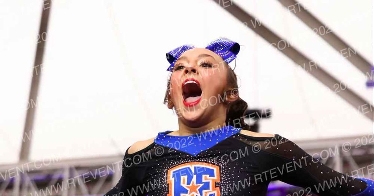 Pennsylvania Elite Cheerleading Incredibles · Mid Atlantic Grand Nationals