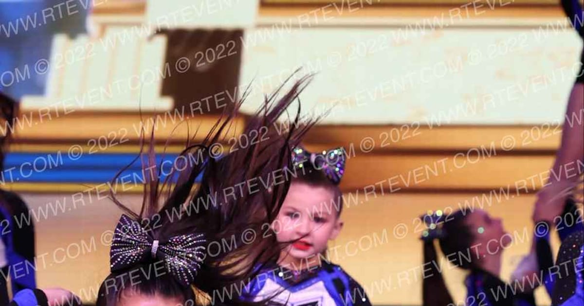 East Celebrity Elite Glimmer · Mohegan Sun