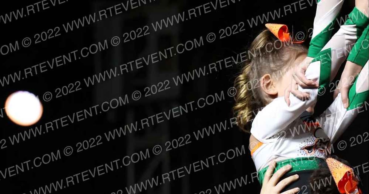 Iowa Elite Cheer - Des Moines Slashers · GLCC Grand Nationals