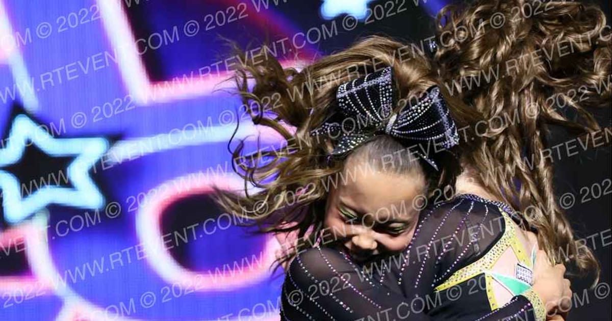 Element Elite Tumbling & Cheer PLATINUM · GLCC Grand Nationals