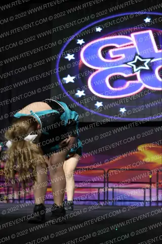 Hit Force Cheer Crush