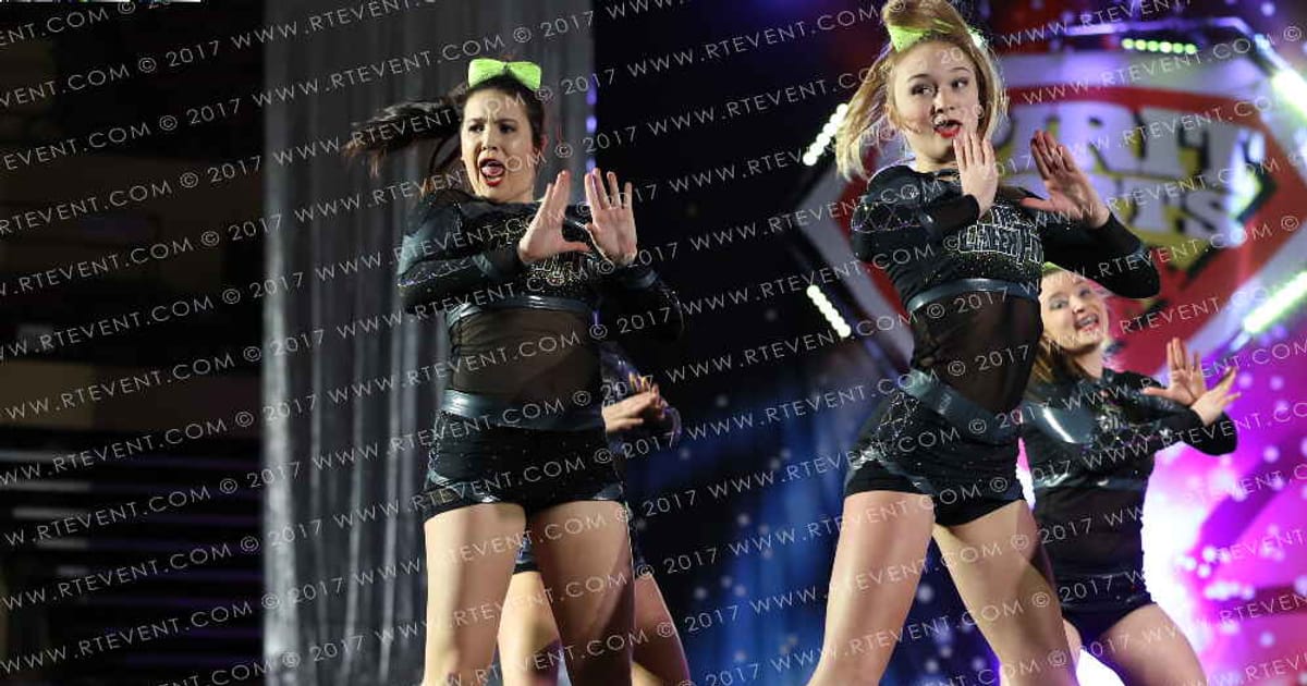 The Cheer Pitt Boltz · SS Kansas City Nationals