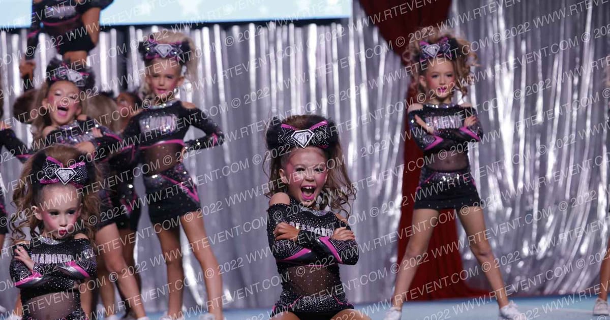 Diamonds All Stars Sassykitties · The American Royale Sevierville Nationals DIDII