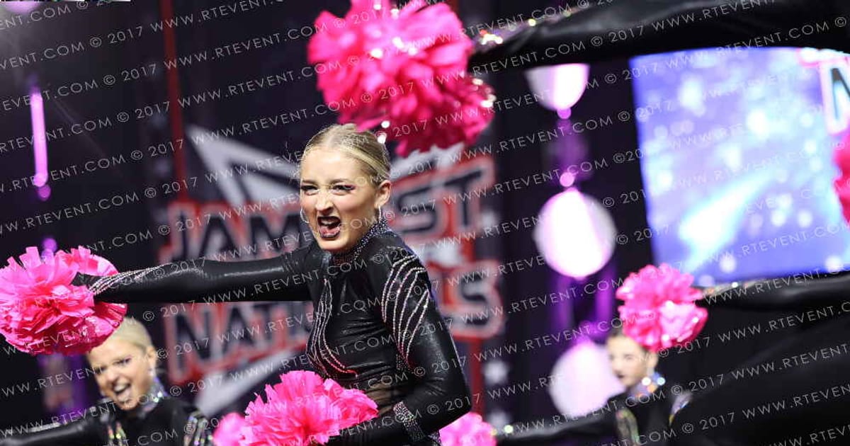 Star Performance Centre Senior Large Pom · JamFest Dance Super