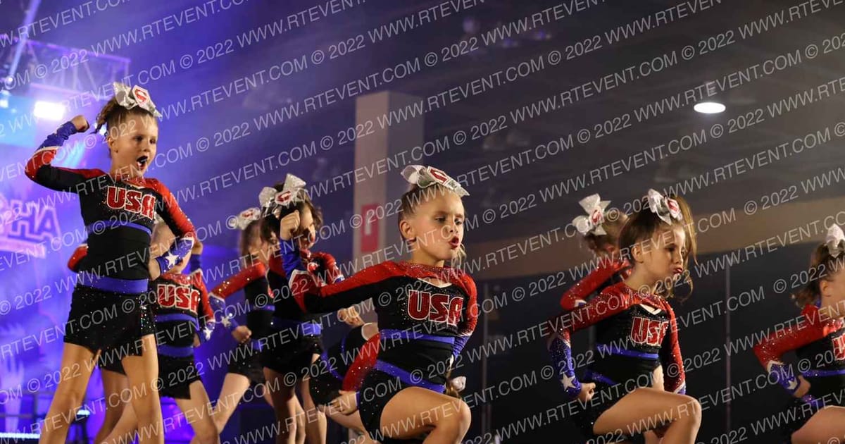 USA Starz Sparkle · Aloha Grand Nationals DIDII VII