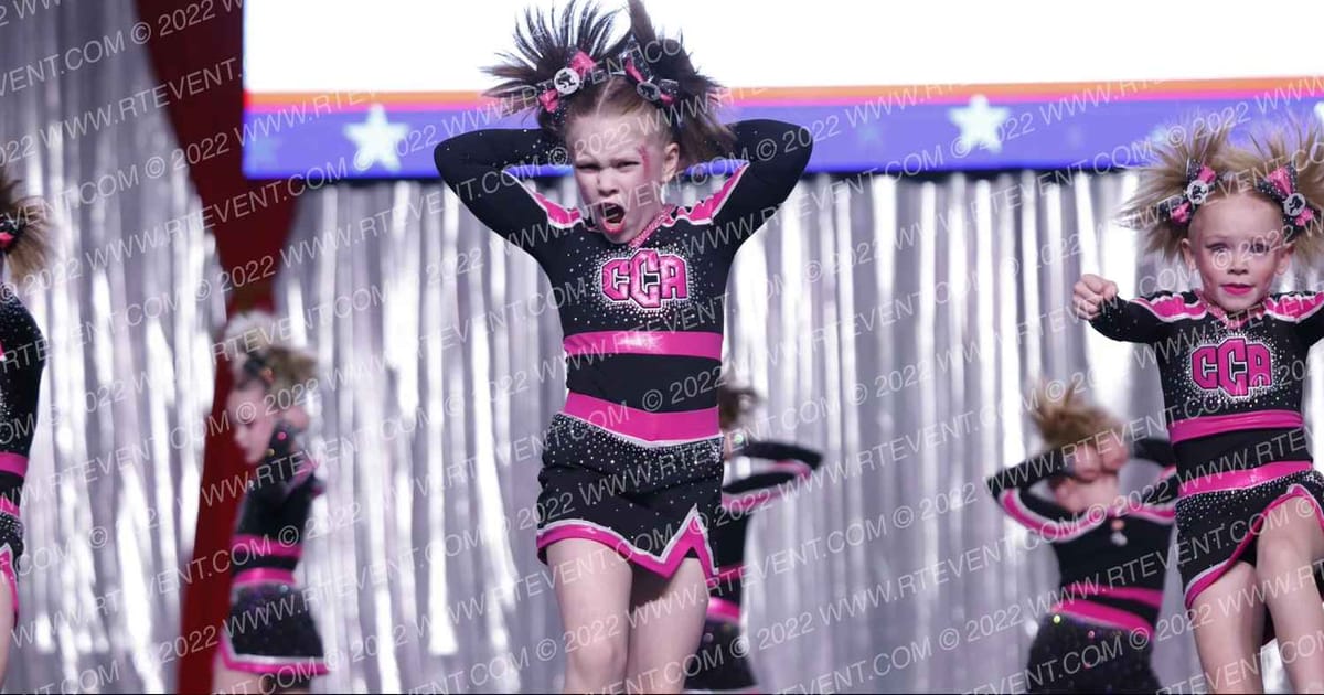 Cheeriffic Allstars Golden Barbies · The American Royale Sevierville Nationals DIDII