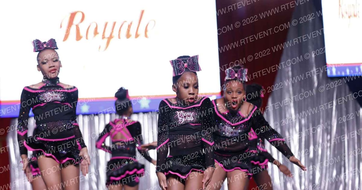 The Xtreme Girls Material Girls · The American Royale Sevierville Nationals DIDII