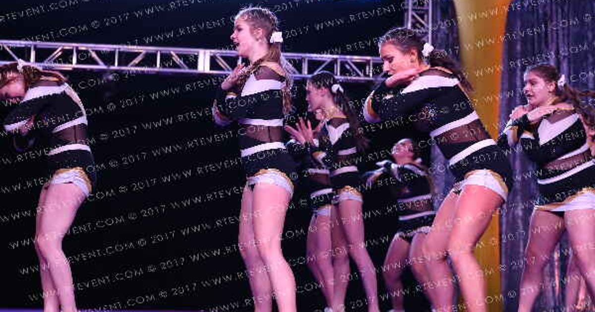 Upper Moreland Cheerleading Association Riot · ACDA Reach the Beach Ocean City Showdown