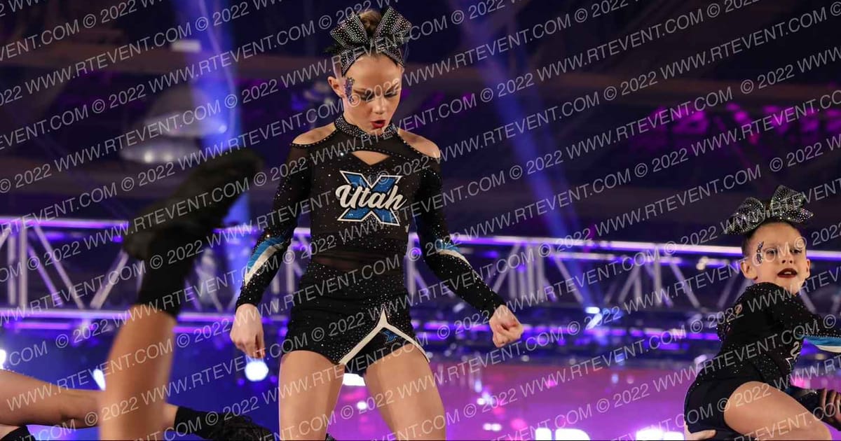 Utah Xtreme Cheer Junior Mafia · Aloha Grand Nationals DIDII VII