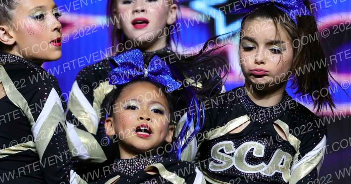 Signature Cheer Academy Reign · GLCC Grand Nationals