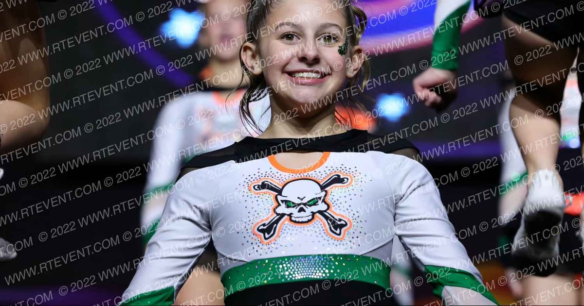 Iowa Elite Cheer - Des Moines Heathens · GLCC Grand Nationals