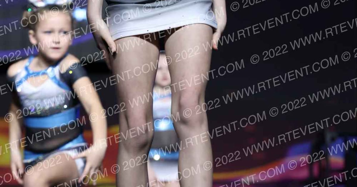 Element Athletics Mini Moons · GLCC Grand Nationals