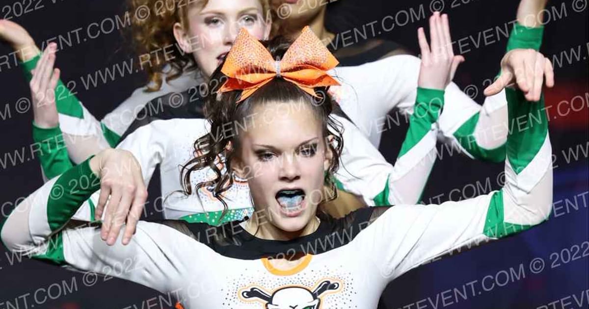 Iowa Elite Cheer of MN REBELLION · GLCC Grand Nationals