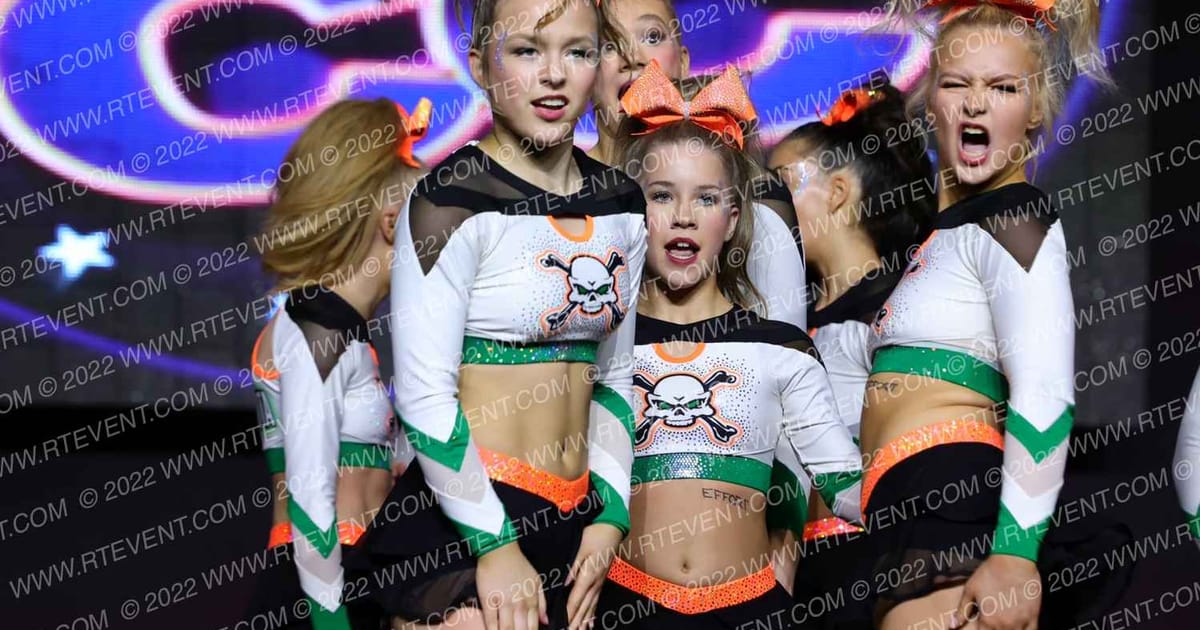 Iowa Elite Cheer of MN ANARCHY · GLCC Grand Nationals