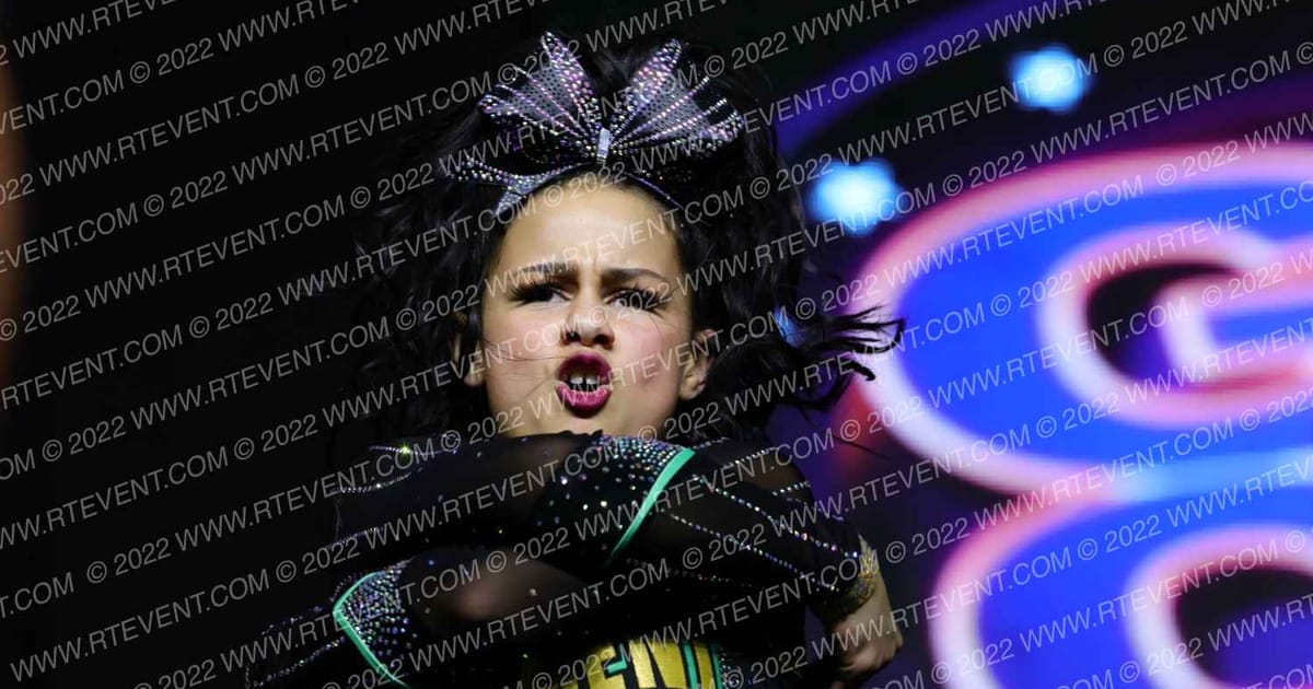 Element Elite Tumbling & Cheer LADY COPPER · GLCC Grand Nationals