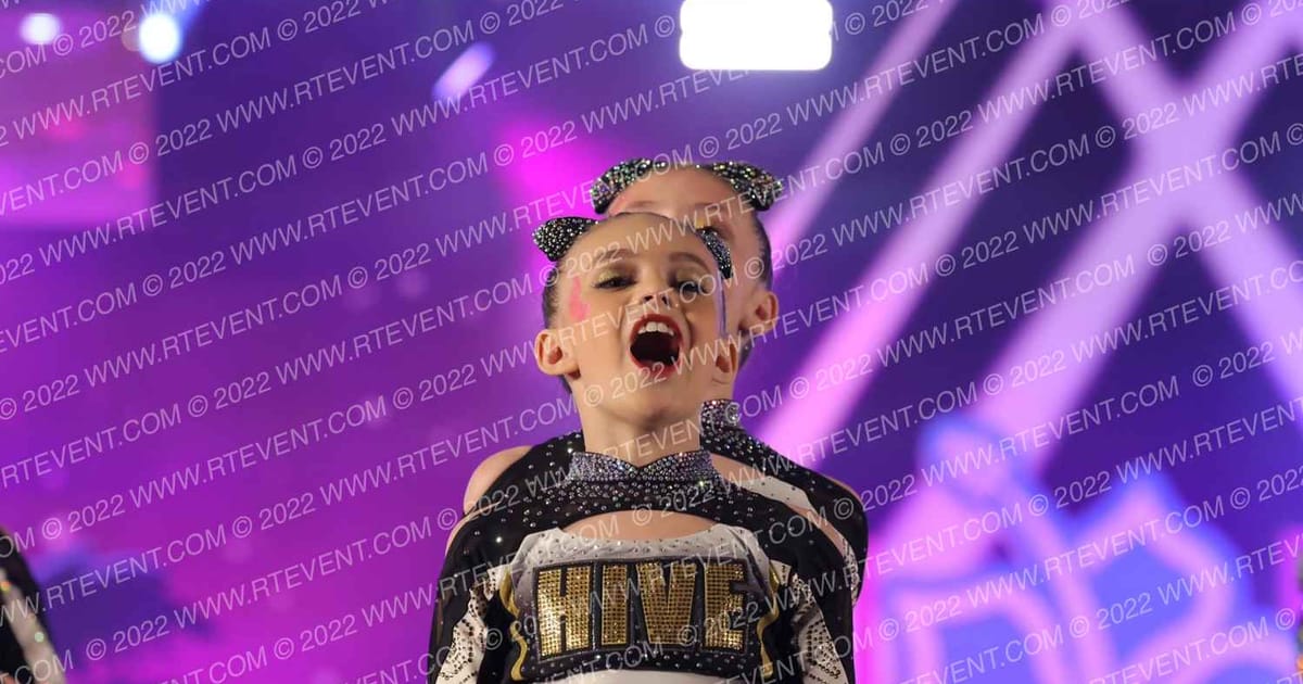The Hive Cheer Golden Girls · Aloha Grand Nationals DIDII VII