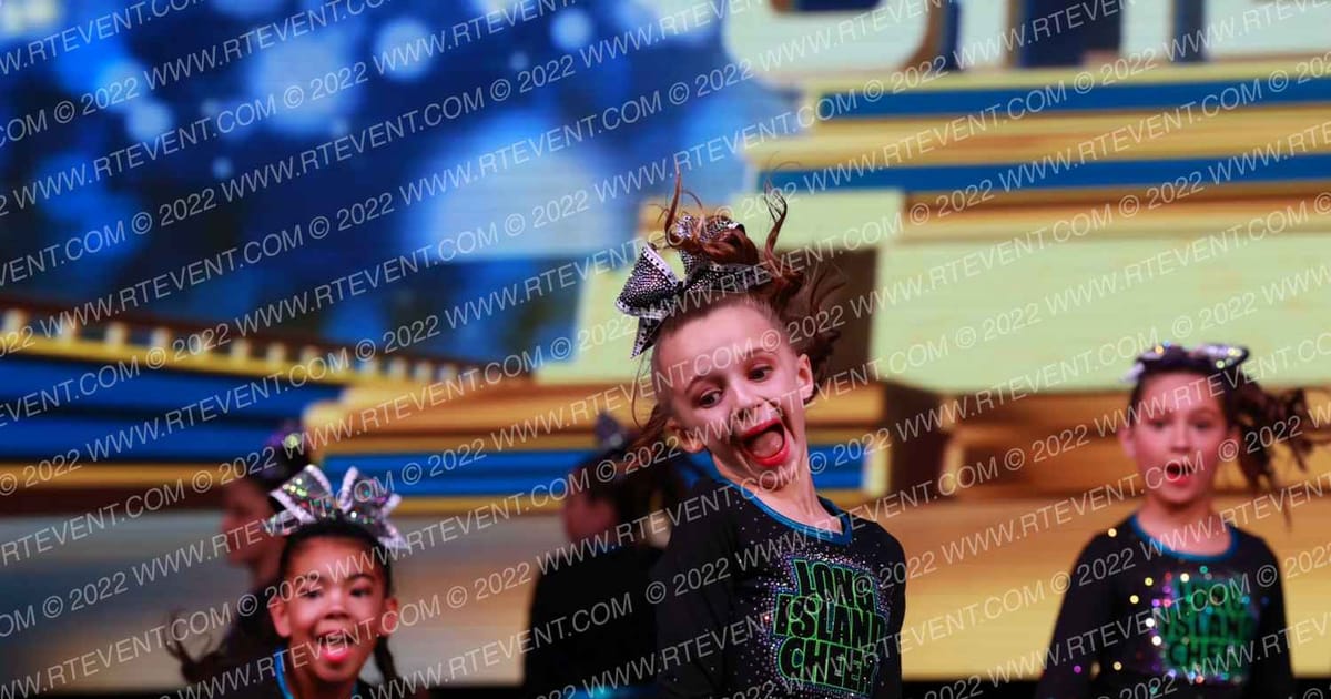 Long Island Cheer Glitter · Mohegan Sun