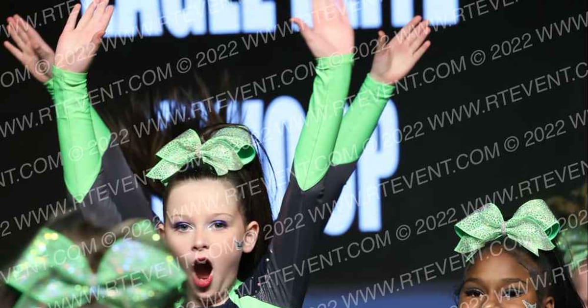 Eagle Elite Swoop · Gold Rush Kansas City