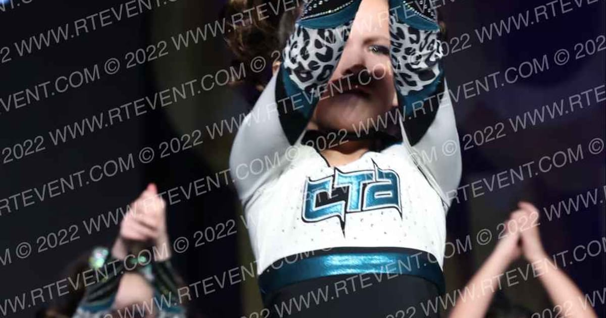 Cheer & Tumbling AllStars Lynx · Gold Rush Kansas City