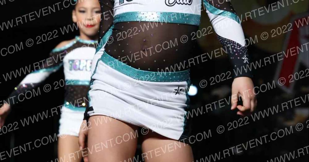 Topeka Elite Cheer Tropics · Gold Rush Kansas City