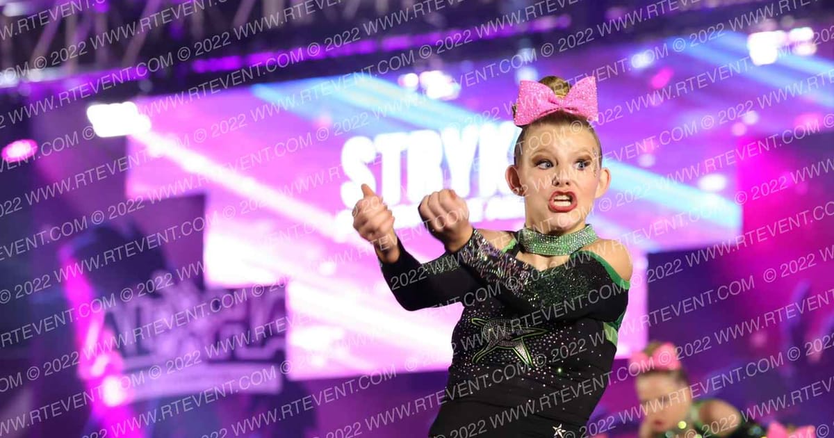 CheerForce Arizona Stryker · Aloha Grand Nationals DIDII VII