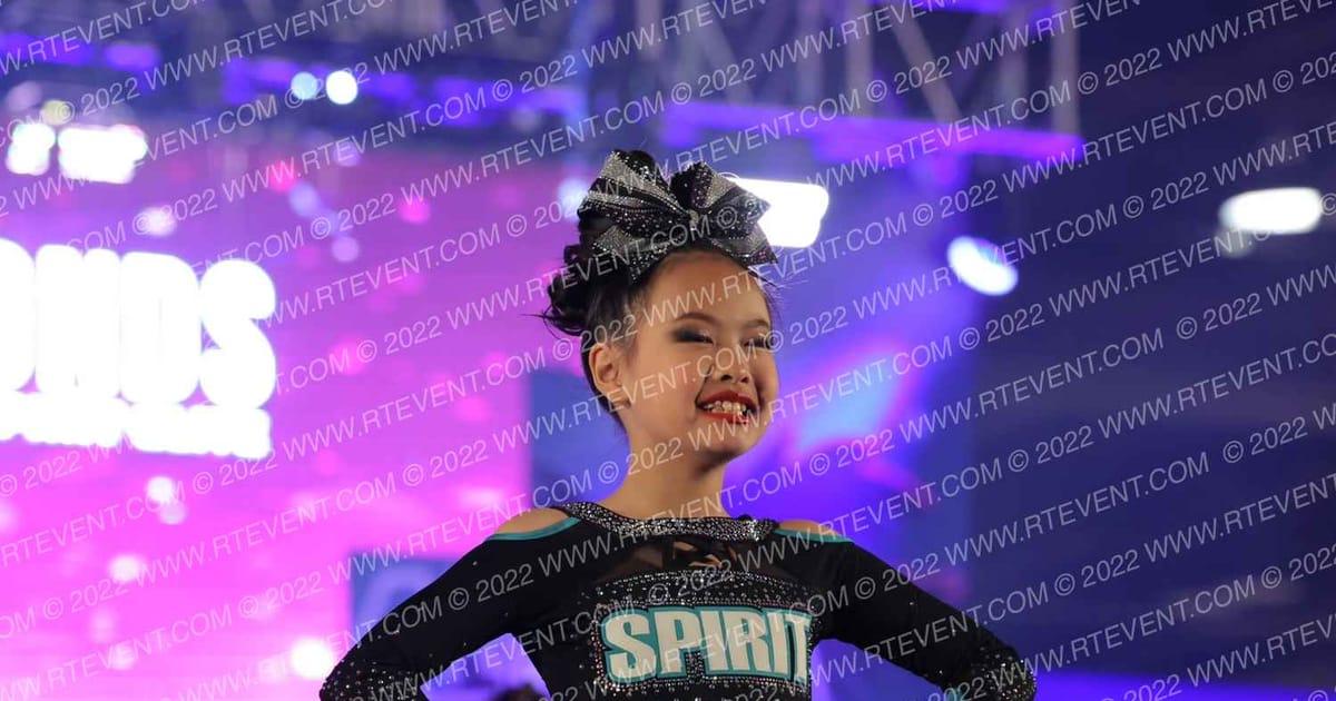 California Spirit Elite DIAMONDS · Aloha Grand Nationals DIDII VII