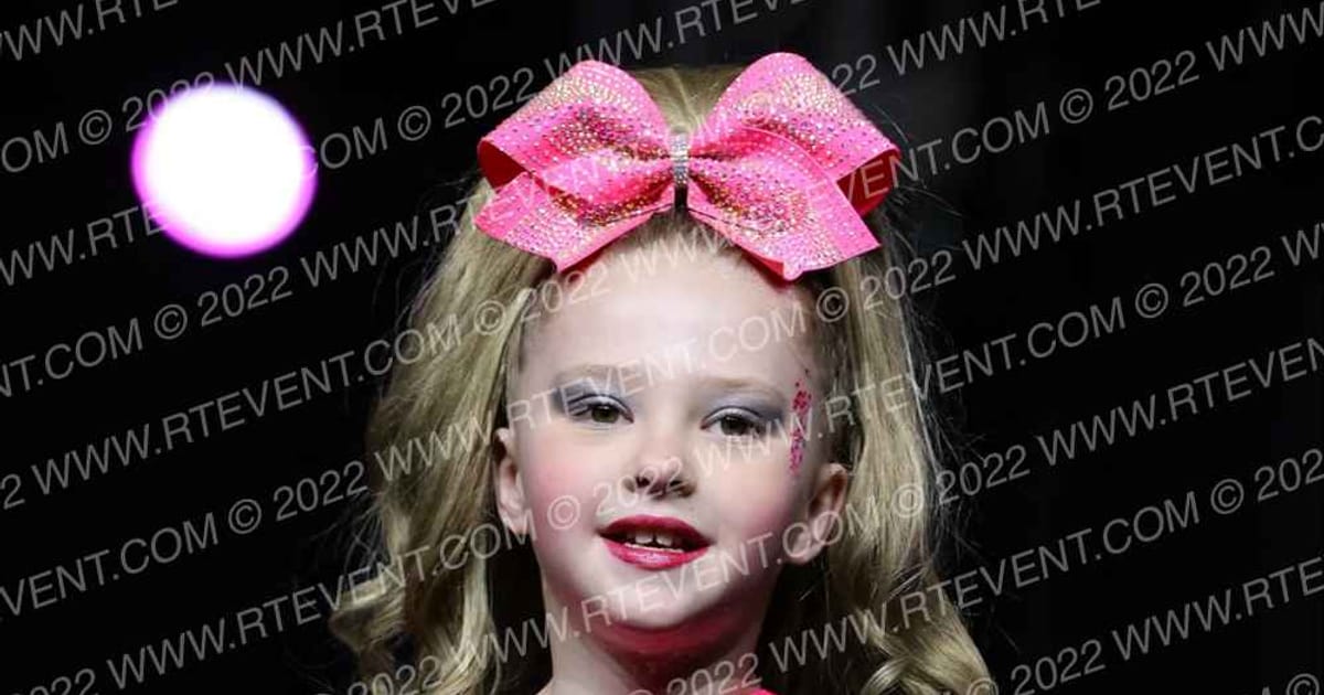Titanium Force Cheer Glow Girls · GLCC Grand Nationals