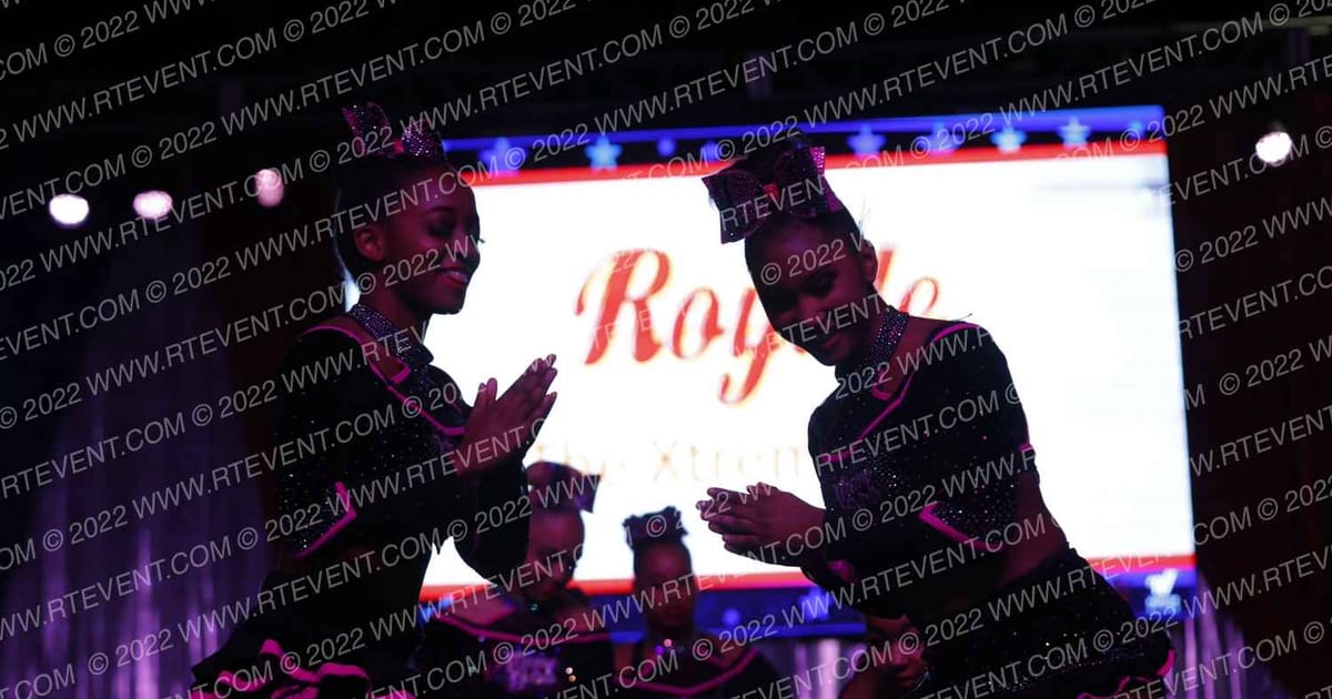 The Xtreme Girls Dream Girls · The American Royale Sevierville Nationals DIDII