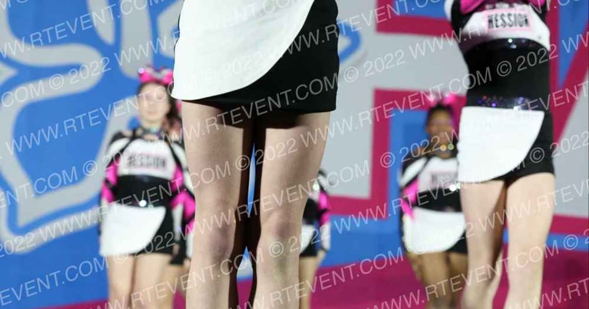 Hession Cheer Academy Pink Inferno · Aloha Indy Showdown