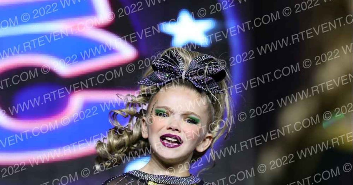 Element Elite Tumbling & Cheer COBALT · GLCC Grand Nationals