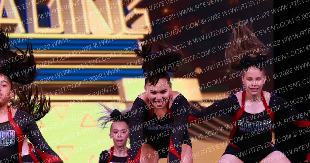 Northern Athletics Cheerleading  Onyx · Mohegan Sun