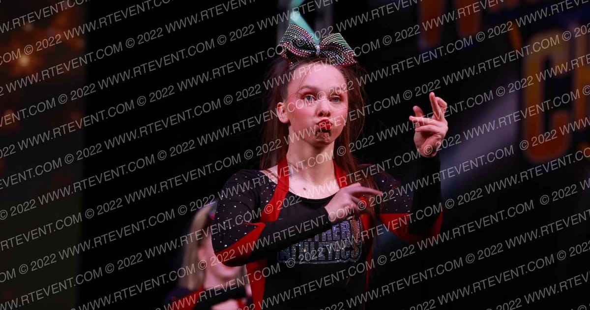 Northern Athletics Cheerleading  Diamonds · Mohegan Sun