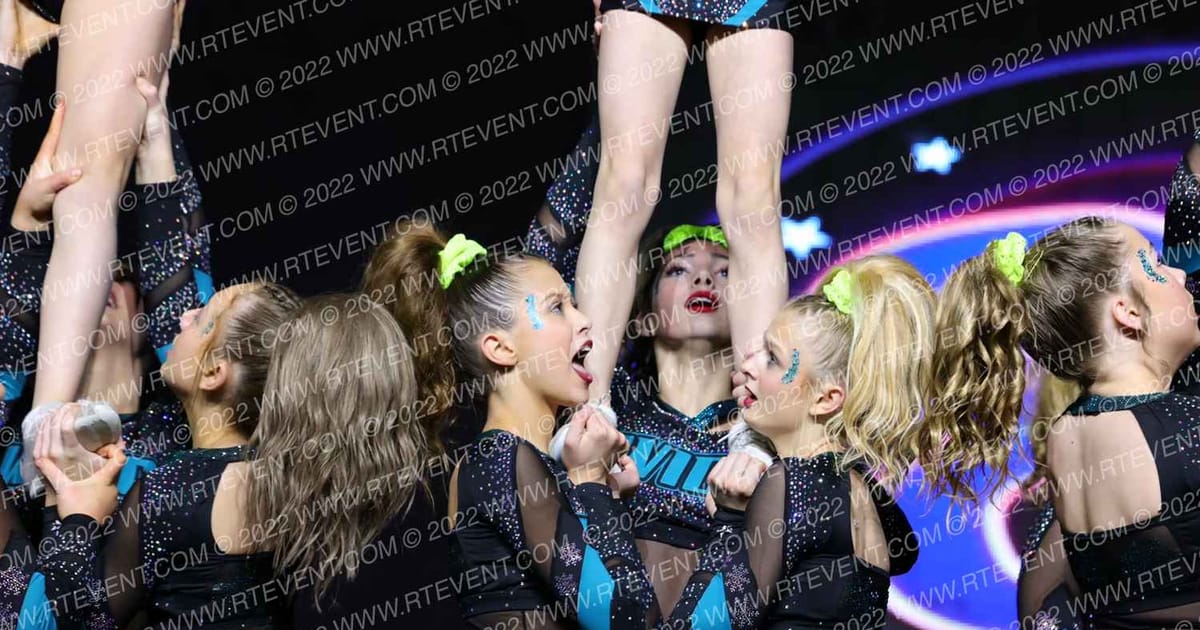 WIDC Snow Queens · GLCC Grand Nationals
