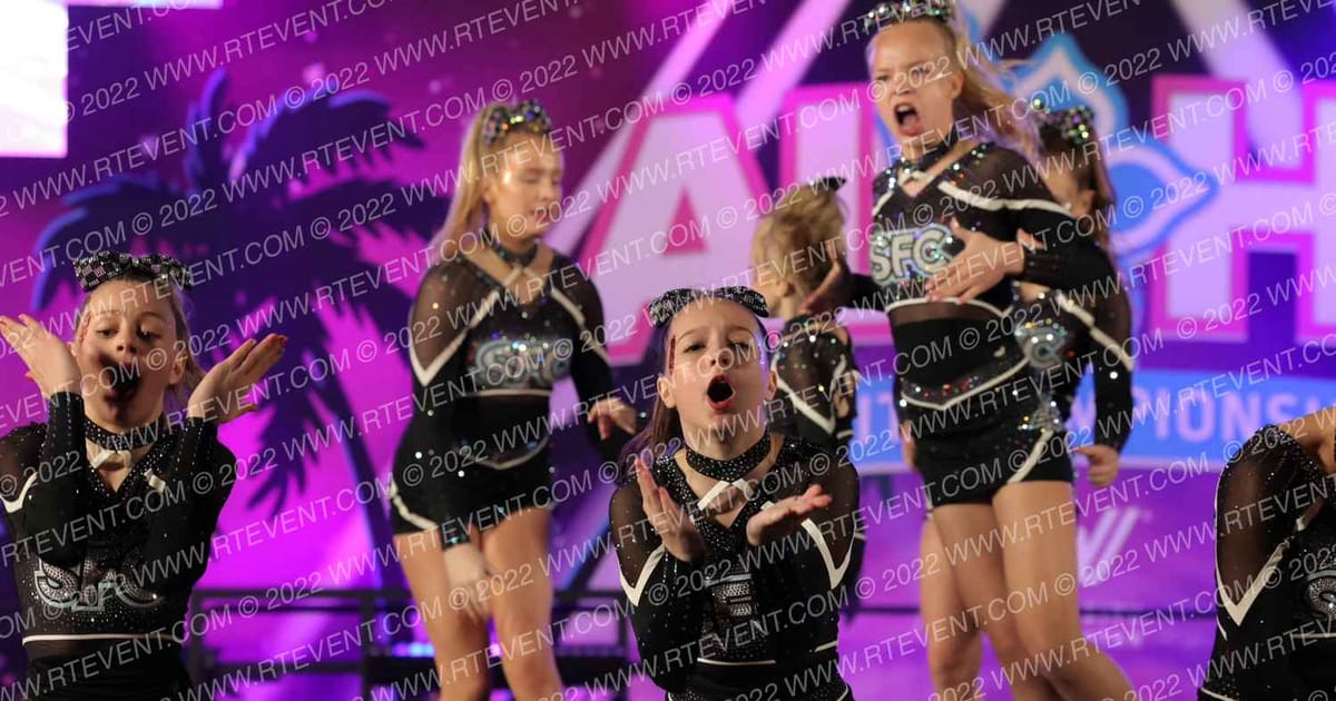 South Force Cheer Bombshells · Aloha Grand Nationals DIDII VII