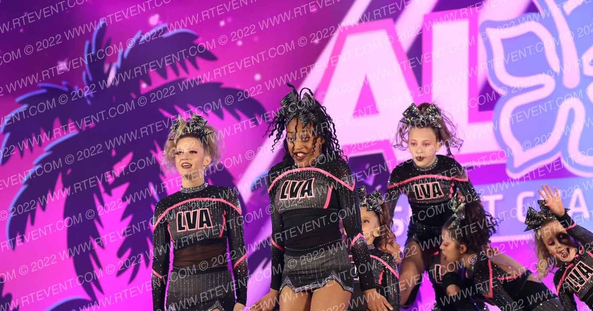 Las Vegas All Stars LADY PINK · Aloha Grand Nationals DIDII VII
