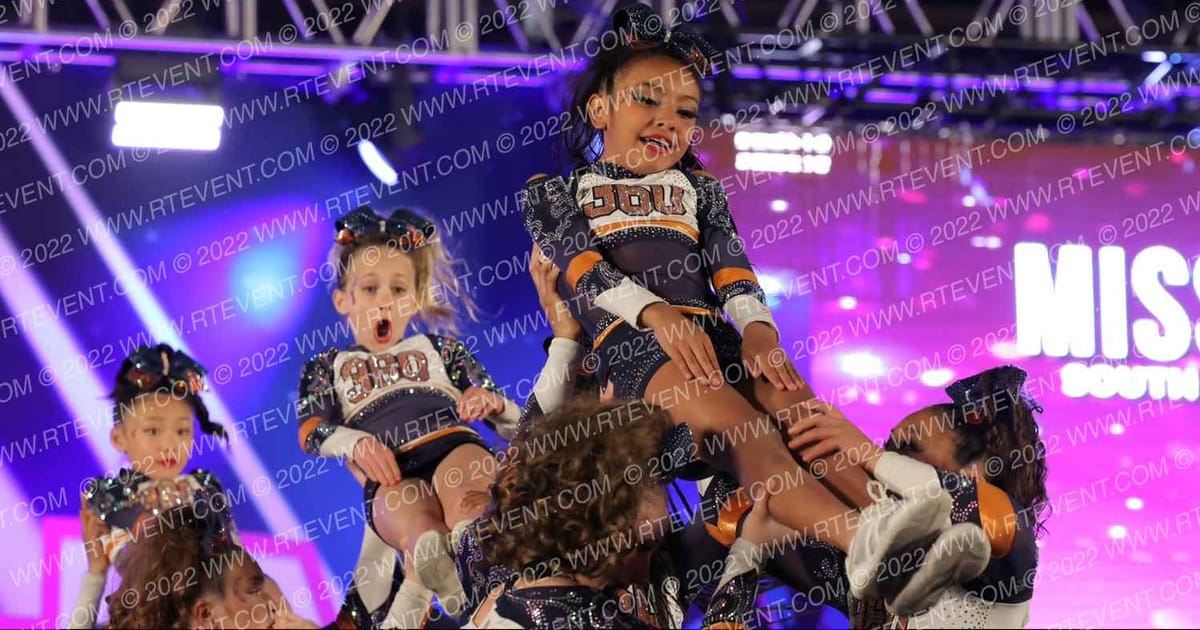 South Bay Cheer 360 Miss Wave · Aloha Grand Nationals DIDII VII