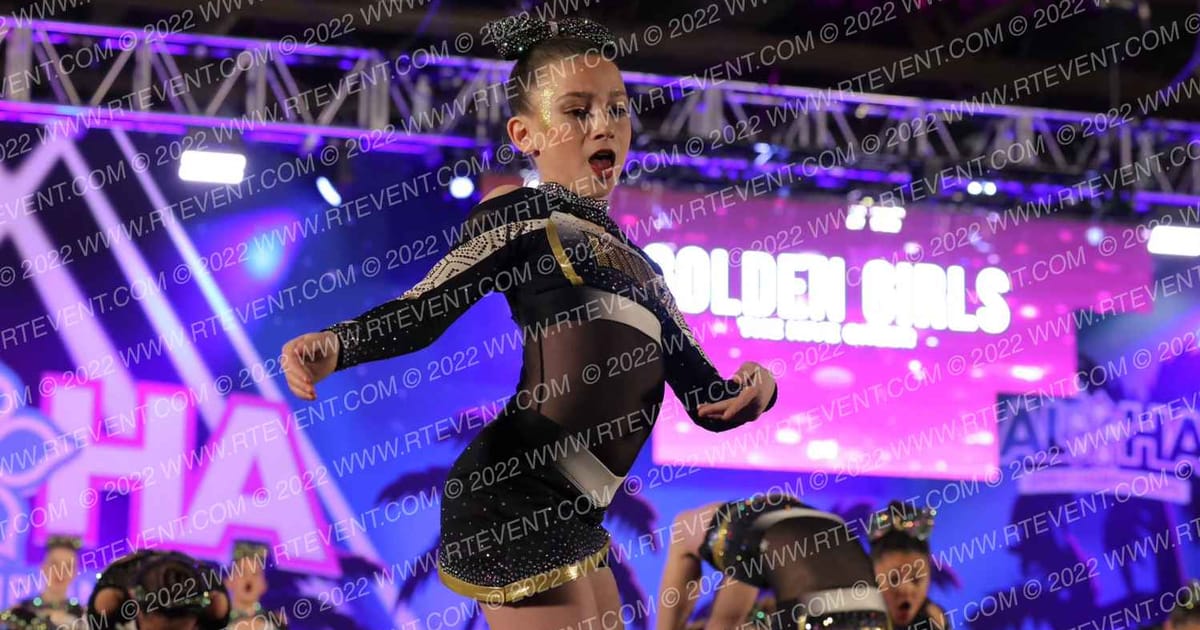 The Hive Cheer Golden Girls · Aloha Grand Nationals DIDII VII