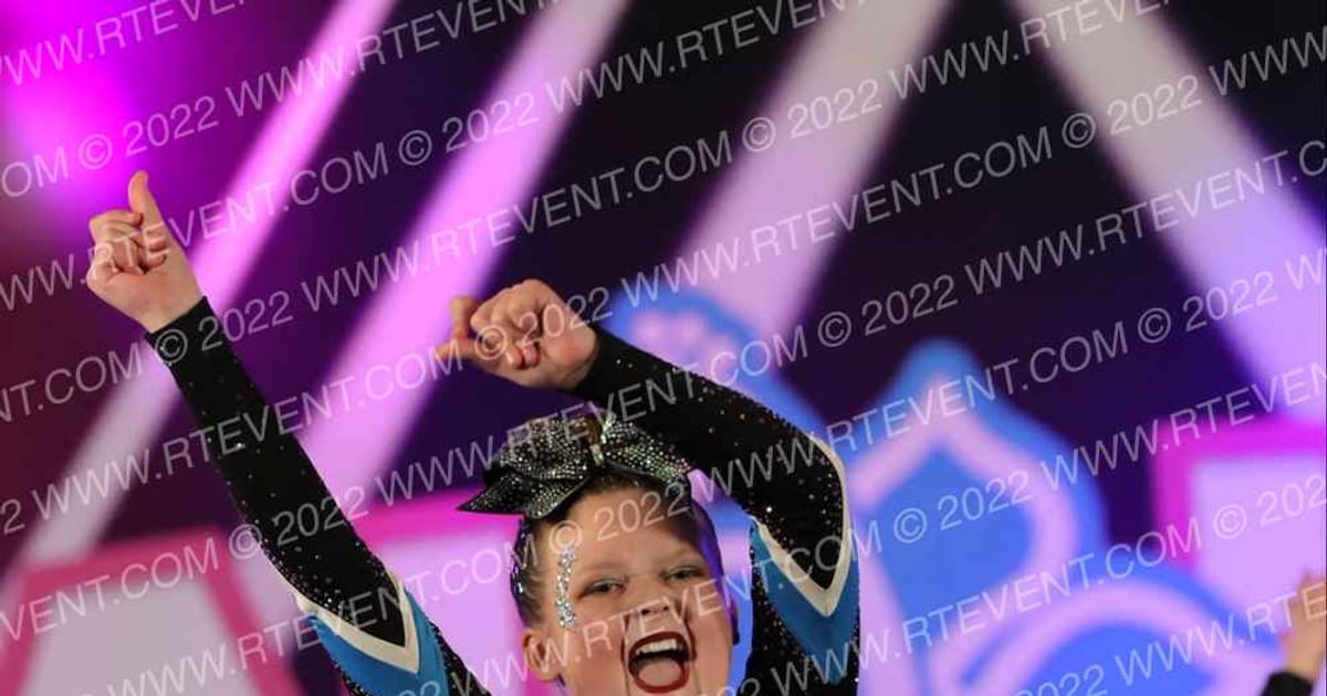 Utah Xtreme Cheer Icons · Aloha Grand Nationals DIDII VII