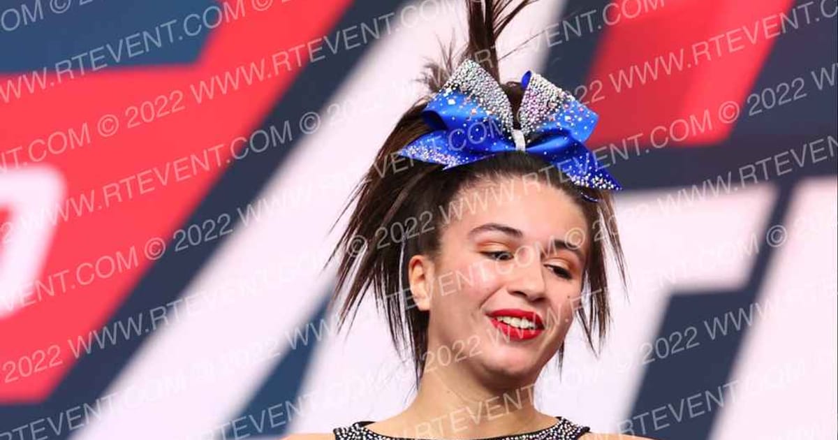 Coast Cheer Jaws · Mid Atlantic Grand Nationals