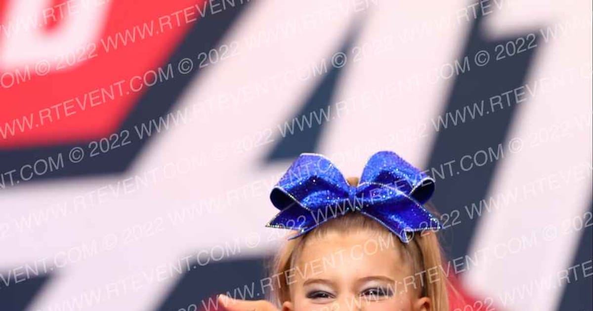 LA All Stars Starstruck · Mid Atlantic Grand Nationals